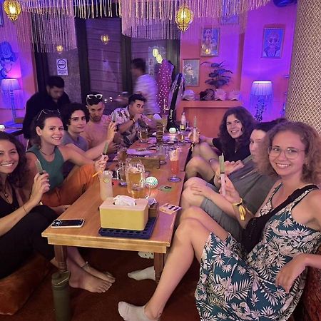Khao San Social Capsule Hostel Bangkok Kültér fotó