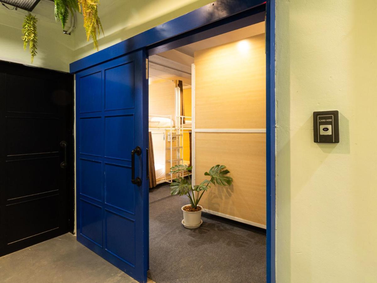 Khao San Social Capsule Hostel Bangkok Kültér fotó