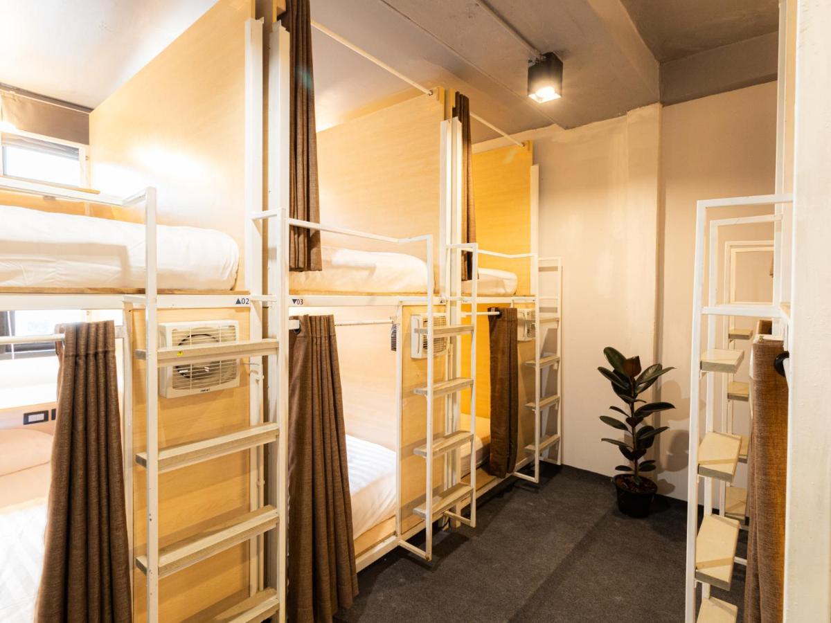 Khao San Social Capsule Hostel Bangkok Kültér fotó